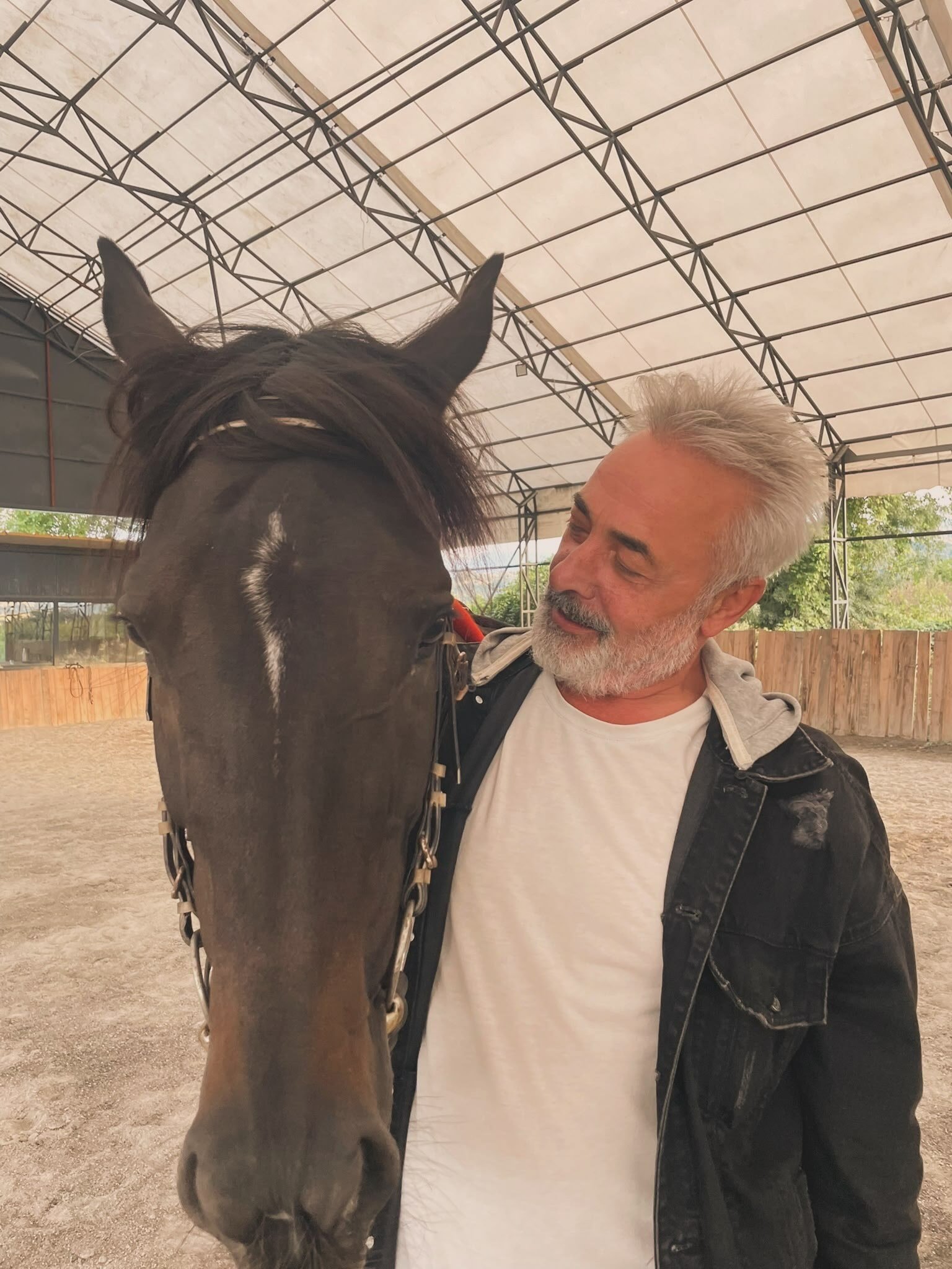 Mehmet Aslantuğ 65. yaşında yalnızlık yorumlarına açıklık getirdi