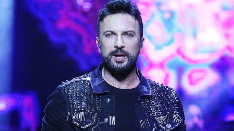 Tarkan Marmaris konseri öncesi saçlarını kestirerek imajını yeniledi