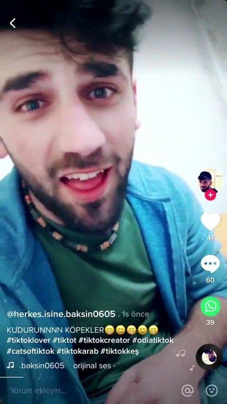 Şehitlerimize hakaret eden PKK'lı Reşat Muaz'ı Özel Harekat evinden aldı.