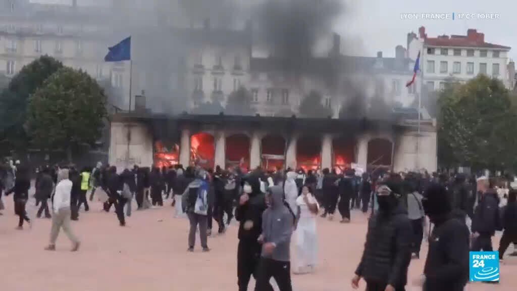 France Deploys 70,000 Security Personnel Ahead of Potential Weekend Unrest