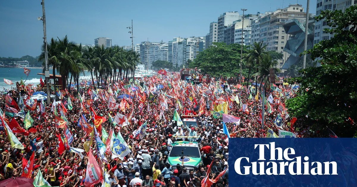 Massive Rallies Grip Brazil on Eve of Presidential Runoff Election
