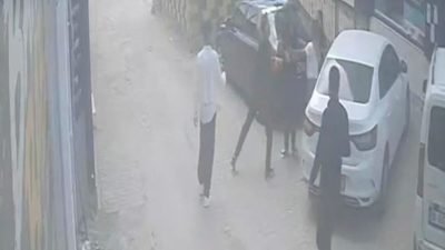 Adıyaman’da sevgilisini darbettiği öne sürülen şüpheli araya giren kişiyi bıçakladı