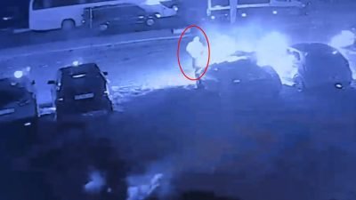 Antalya Serik’te oto galeride kundaklama: 6 otomobil kullanılamaz hale geldi