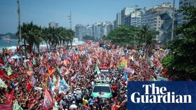 Massive Rallies Grip Brazil on Eve of Presidential Runoff Election