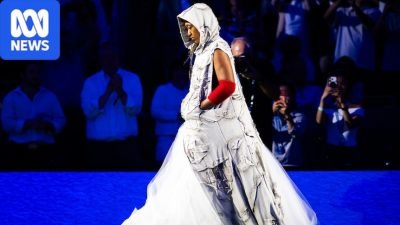 Naomi Osaka Secures US Open First-Round Victory in Allen Iverson-Inspired Outfit