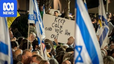 Tens of Thousands Rally in Tel Aviv Demanding Government Change Ahead of Israeli Election