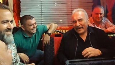 Ümit Besen, Kayseri’deki konserine nostaljik minibüsle gitti