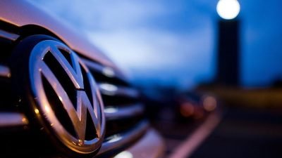 Volkswagen’in İngiltere’deki motor finansmanı tazminat riski büyüyor
