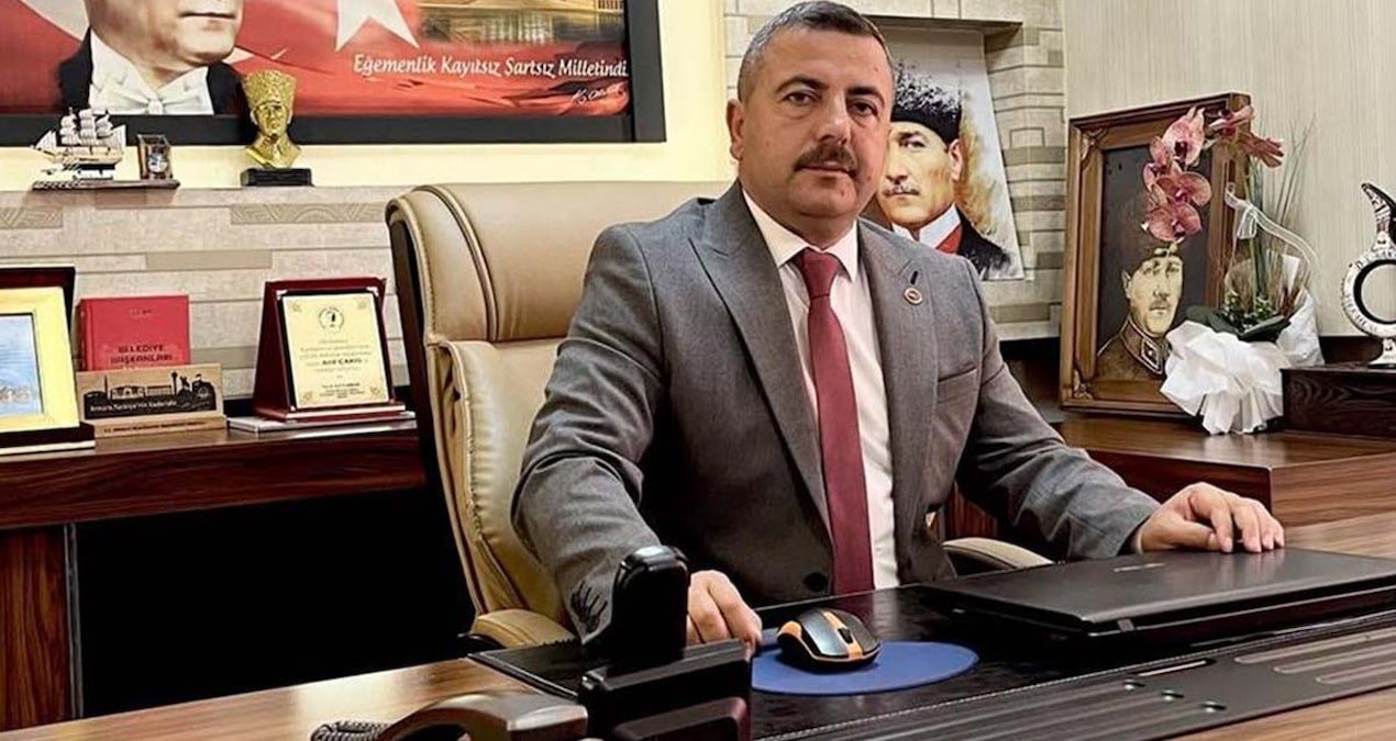 Niğde Çiftlik Belediye Başkanı Arif Çakıl CHP’den istifa etti
