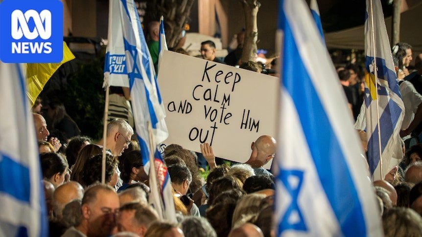 Tens of Thousands Rally in Tel Aviv Demanding Government Change Ahead of Israeli Election