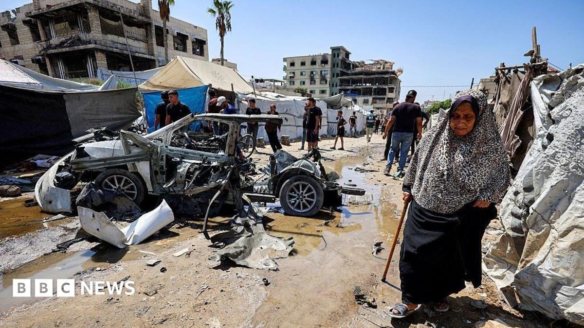 Three Killed in Gaza City Following Reported Raid and Israeli Strikes