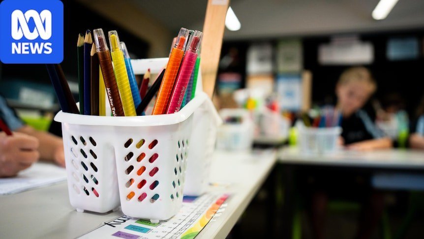 Western Australia to Trial Screen Time Restrictions in Primary Schools